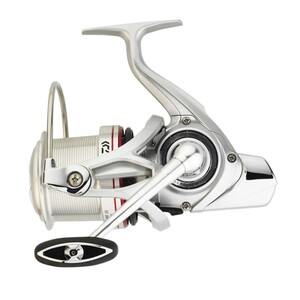  Daiwa Emblem 18 35 Scw 4000 Qd Surf Makinesi